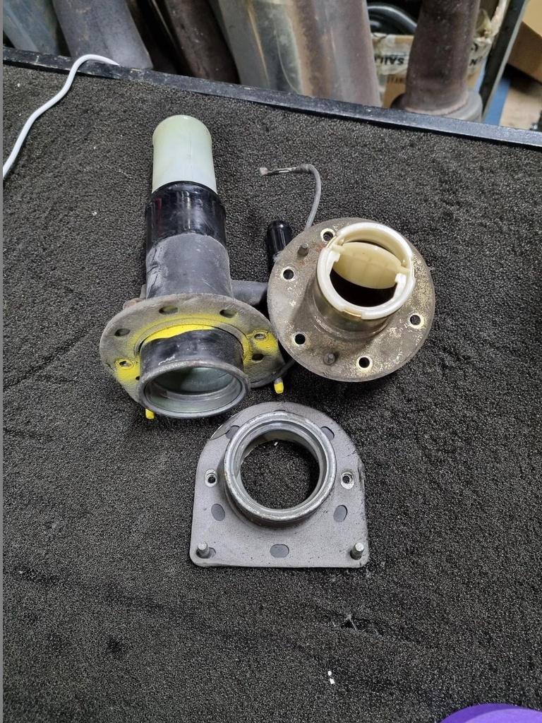Gas Filer Neck